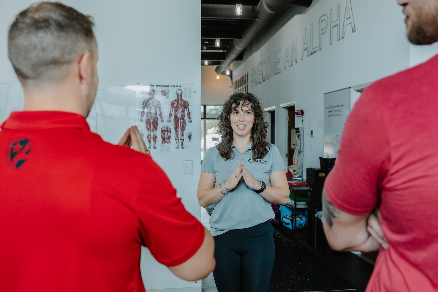 Sports Medicine Franchise vs. Solo Practice: The 5-Year Financial Comparison Chiropractors and PTs Aren't Running